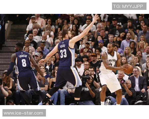 指挥官助马刺击败灰熊，重返季后赛赛场